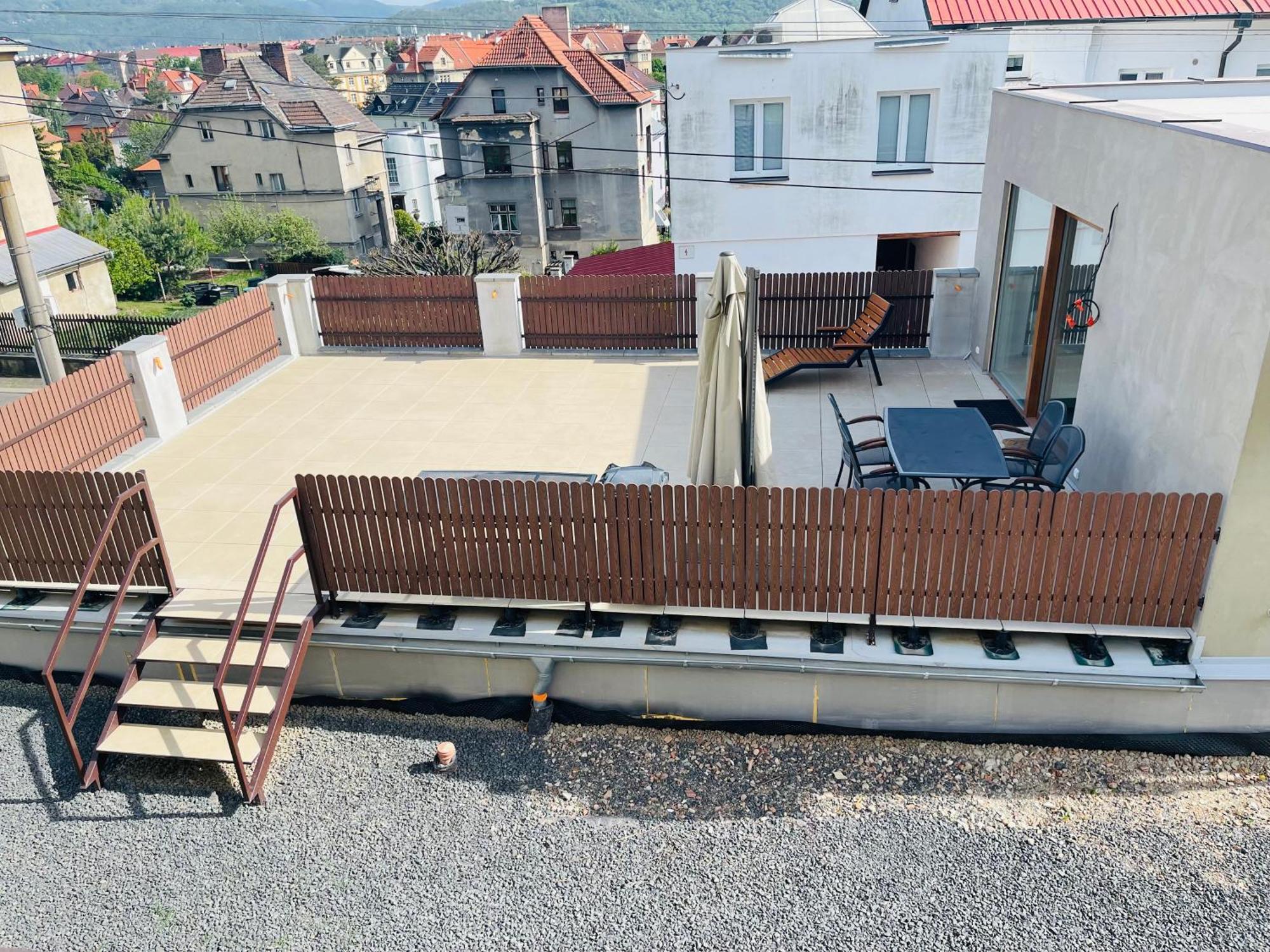 Jenys Apartment Usti 2 Усті-над-Лабем Екстер'єр фото